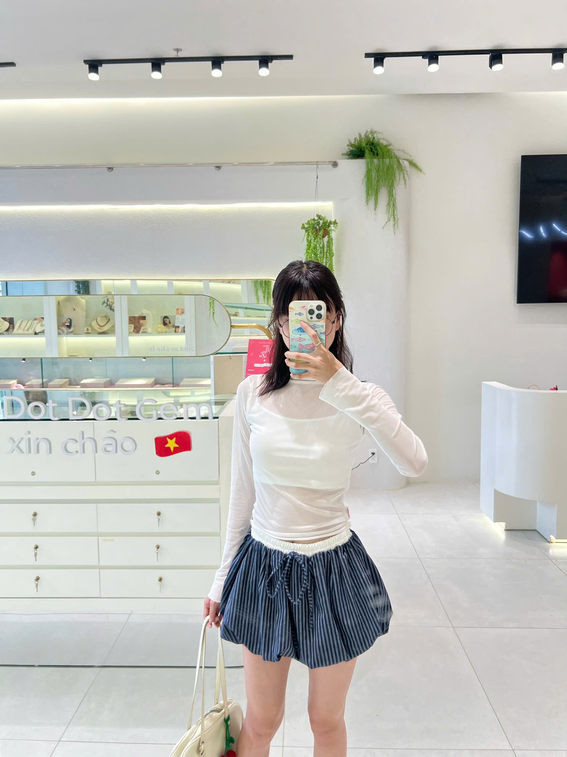 gen-h-z7167182146932_47fd1801754e2f004226ae29b966d9e7